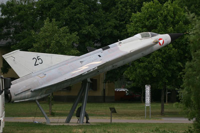 Swedish AF Draken at Zeltweg